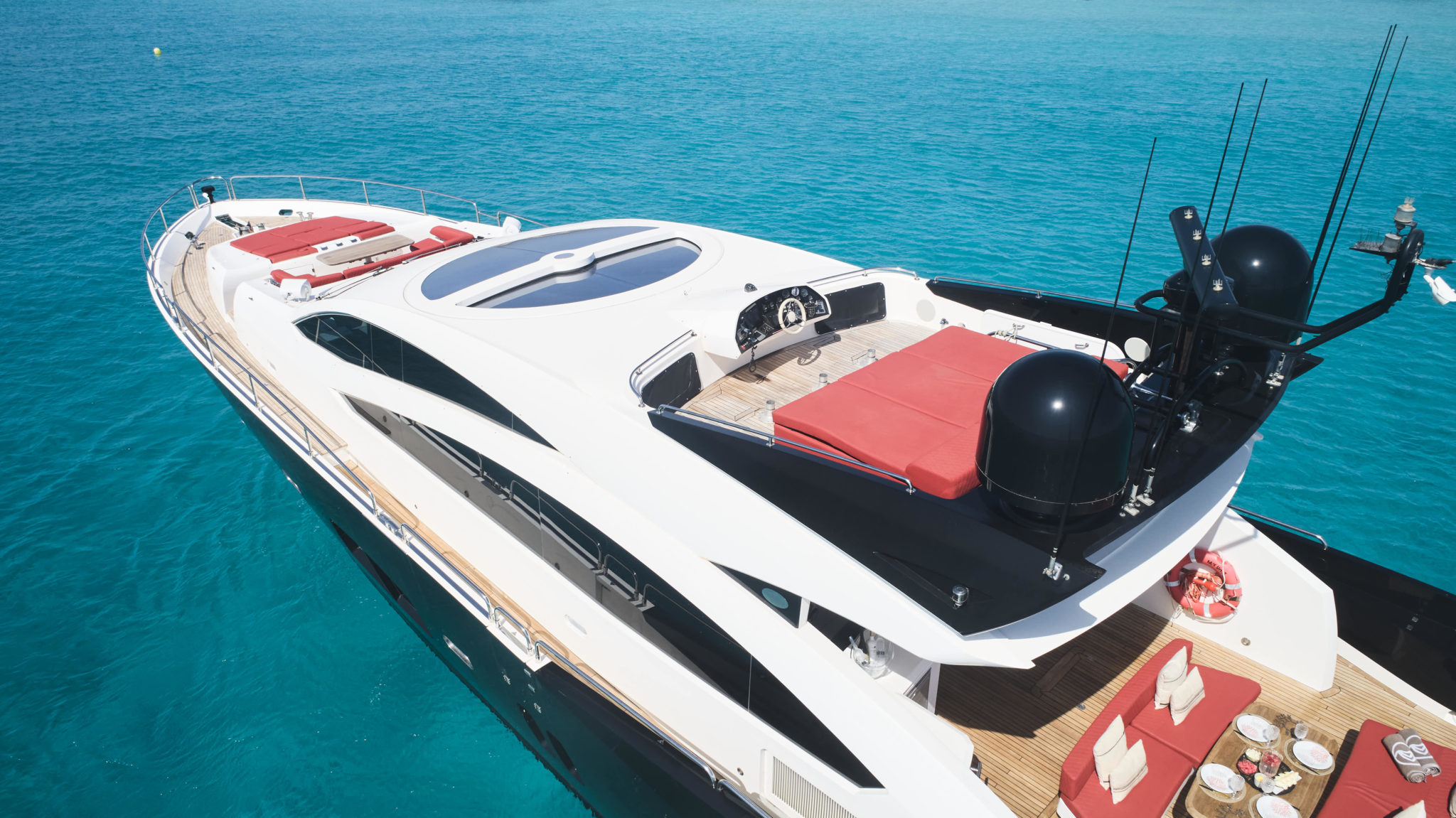 SUNSEEKER PREDATOR 92 _ (3)