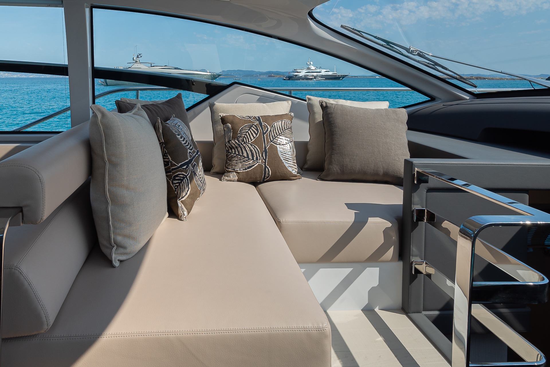 Pershing 5X luxury yacht charter in Ibiza — photo 9 | Cyril Peret