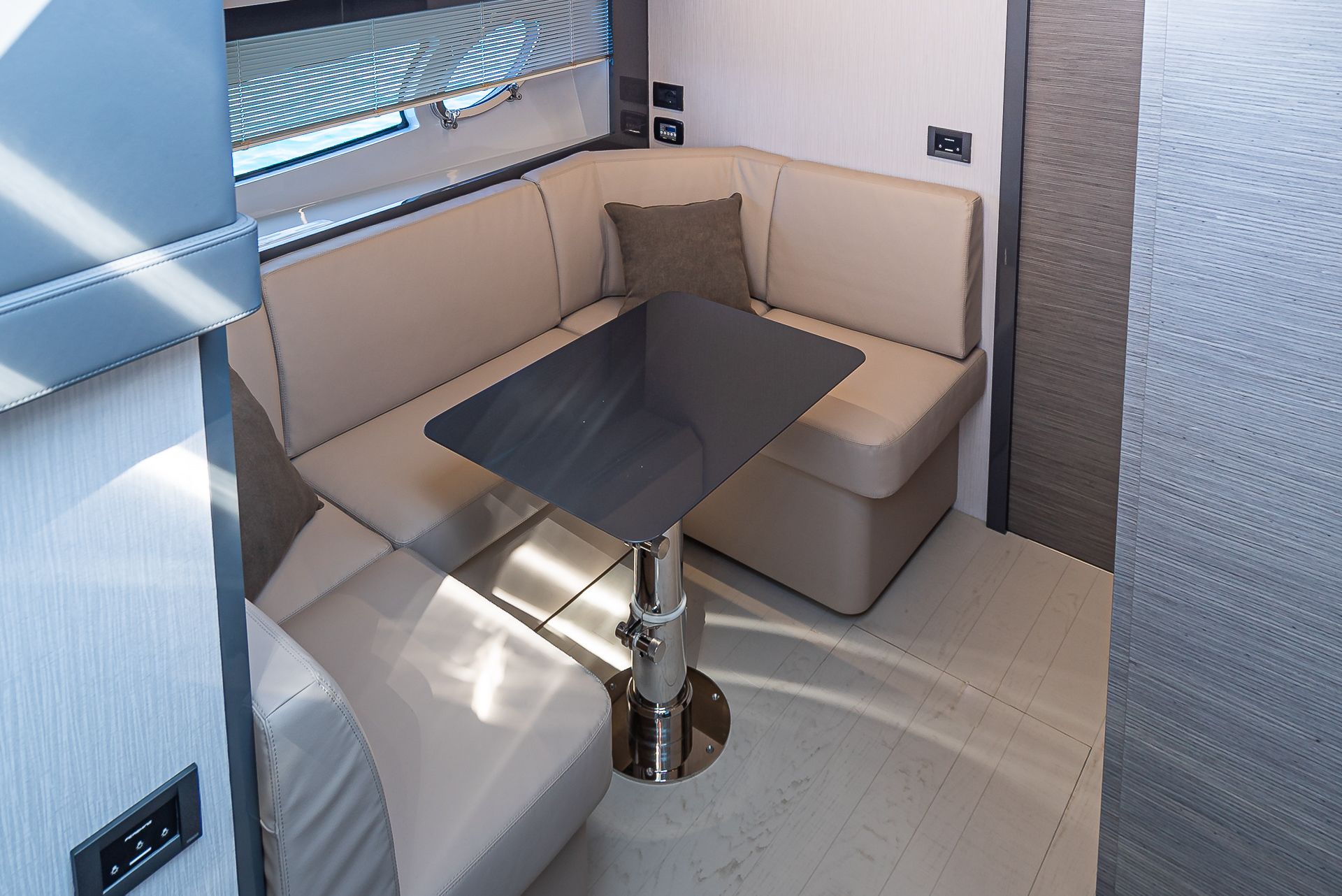 Pershing 5X luxury yacht charter in Ibiza — photo 6 | Cyril Peret