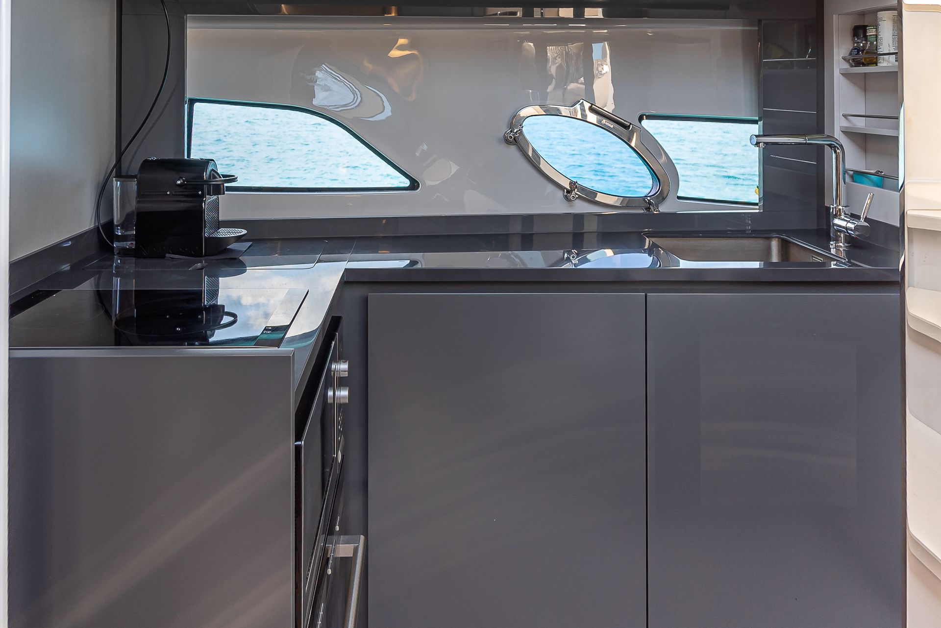 Pershing 5X luxury yacht charter in Ibiza — photo 4 | Cyril Peret