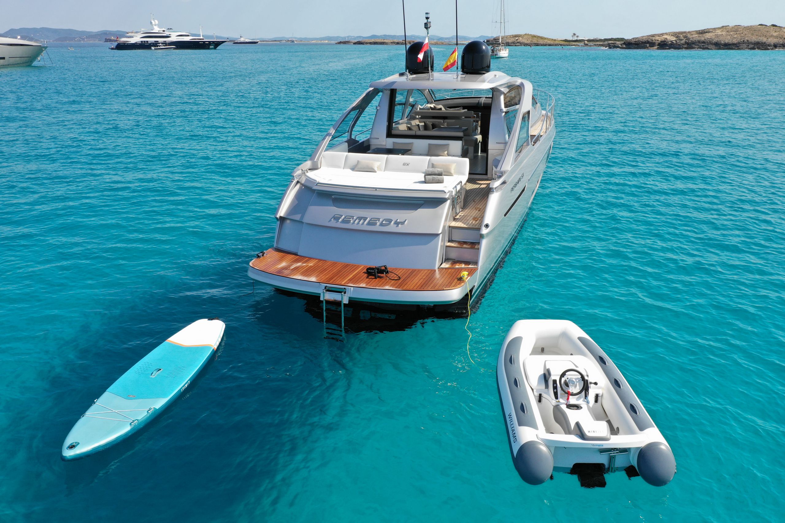 Pershing 5X luxury yacht charter in Ibiza — photo 16 | Cyril Peret