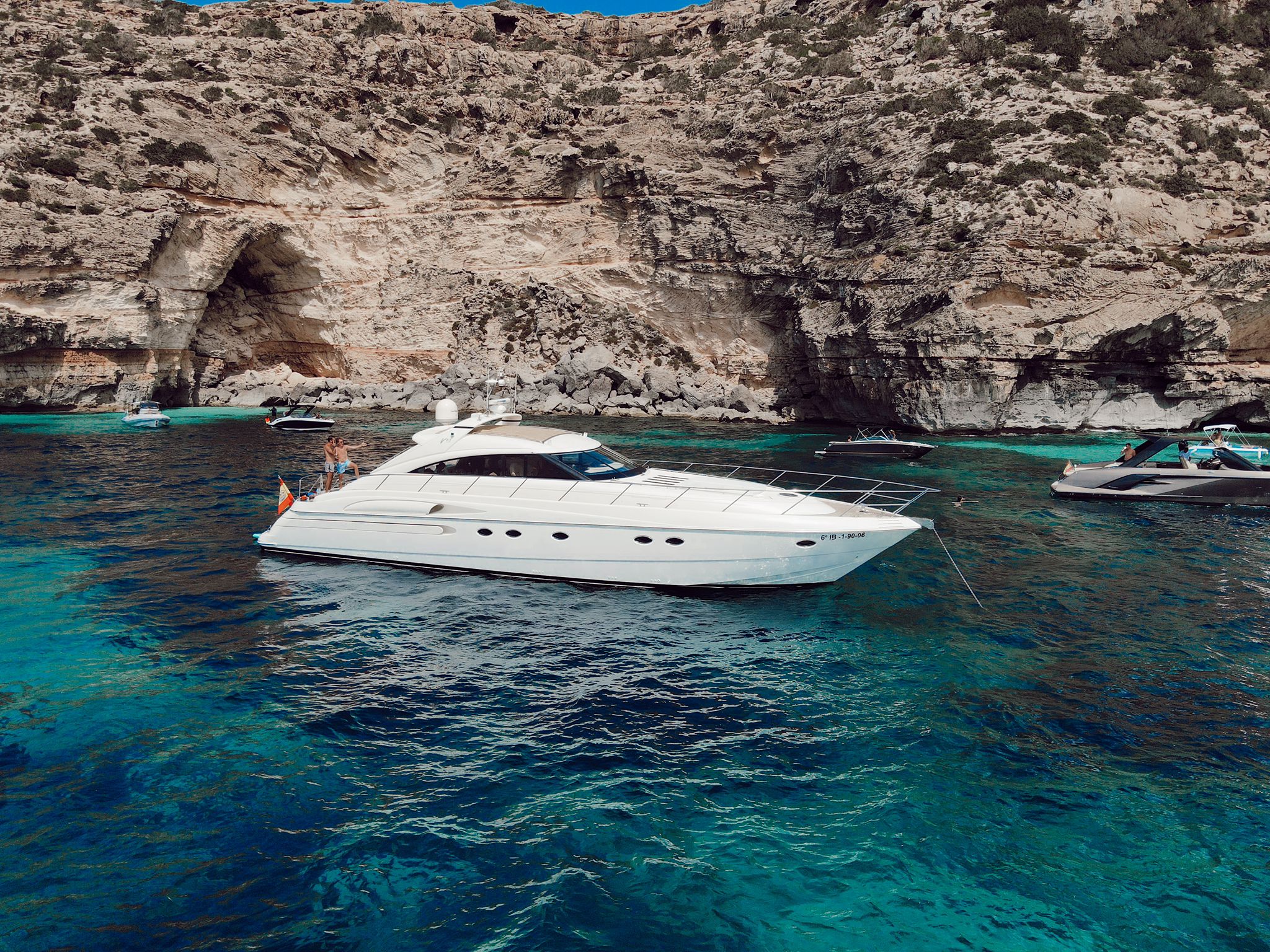 Princess V65 luxury yacht charter in Ibiza — photo 17 | Cyril Peret